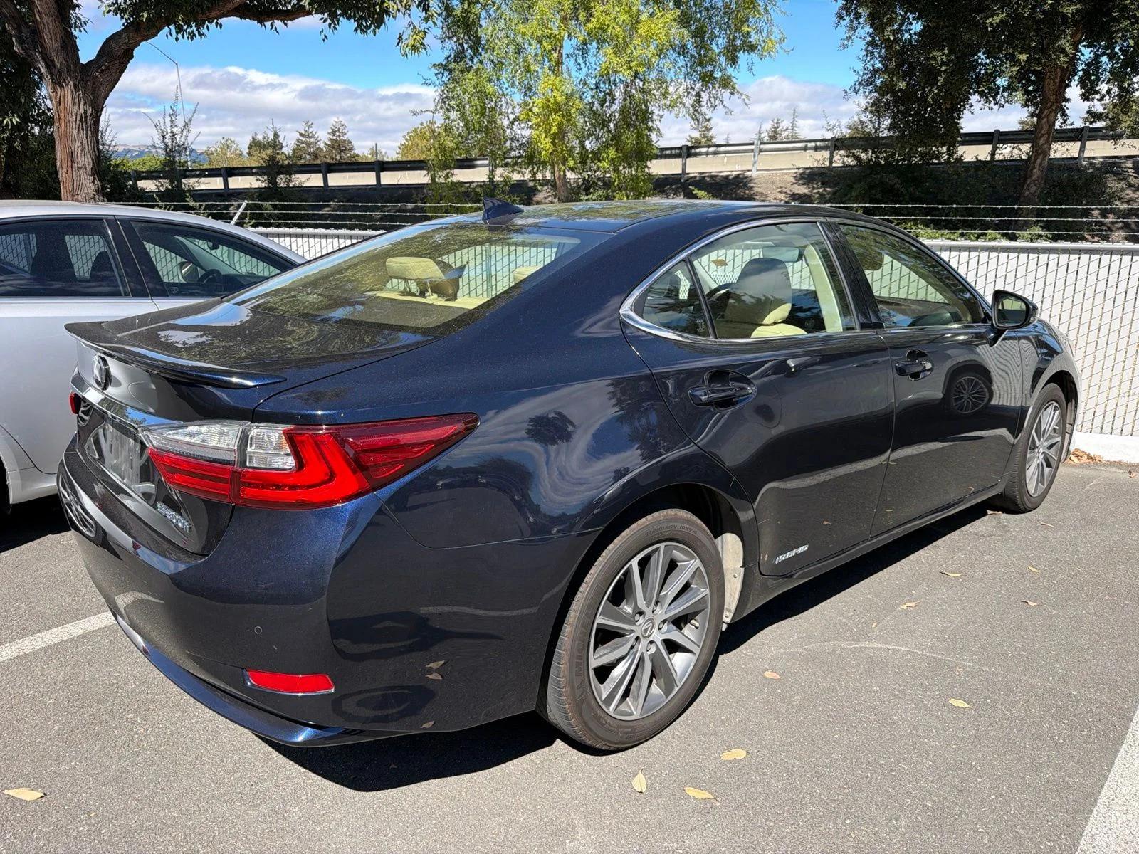 lexus es 2018 JTHBW1GG8J2172667 image lexus es 2018 JTHBW1GG8J2172667 image