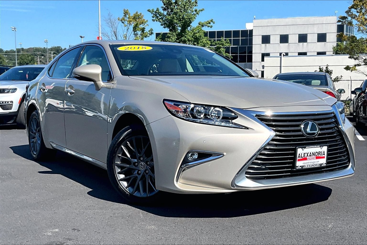 lexus es 2018 58ABK1GG6JU097909 image lexus es 2018 58ABK1GG6JU097909 image