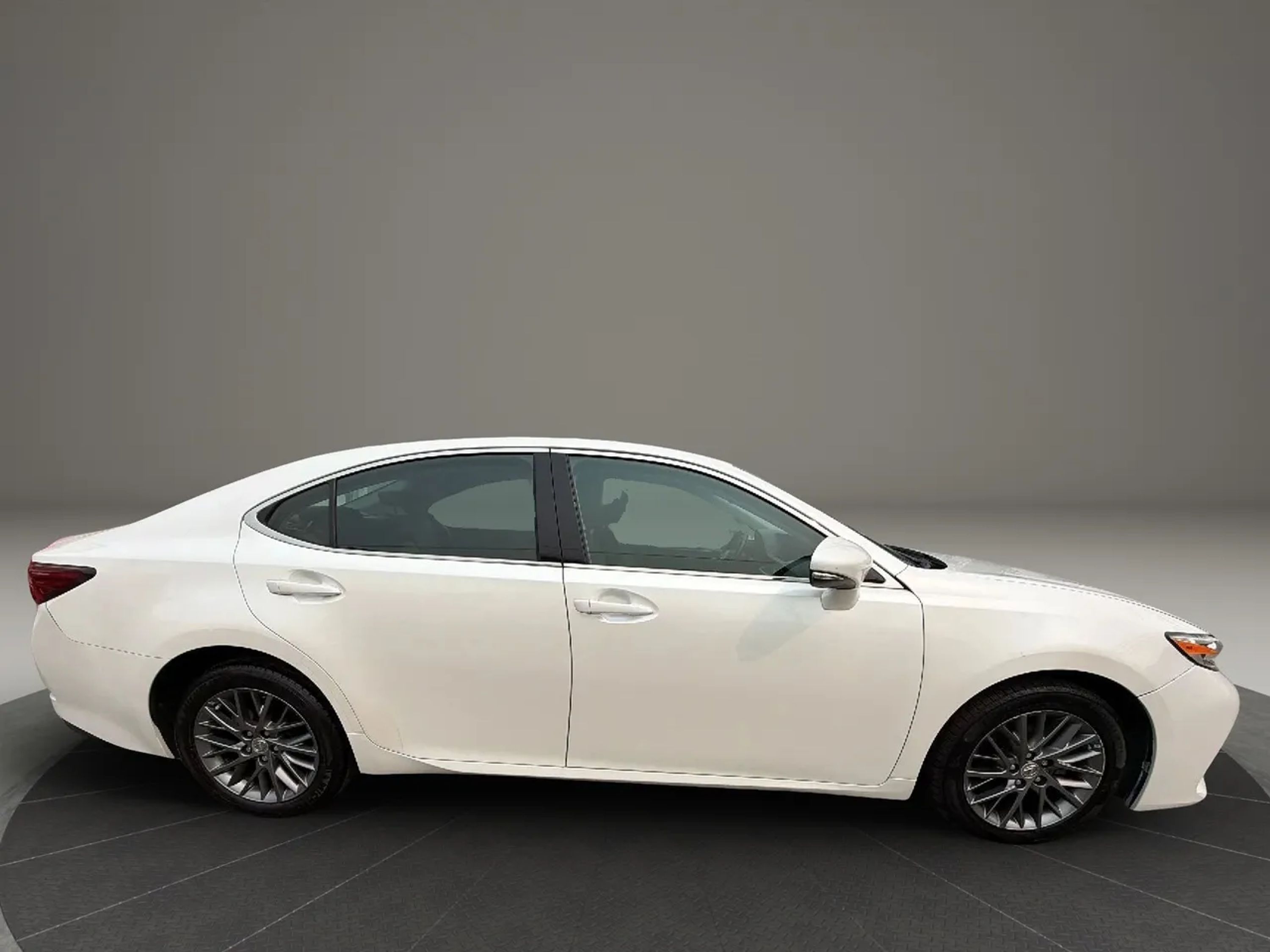 lexus es 2018 58ABK1GGXJU081017 image lexus es 2018 58ABK1GGXJU081017 image