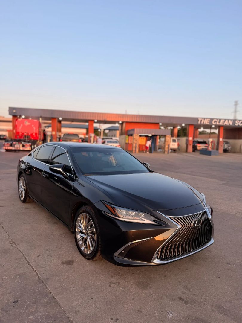 lexus es 2021 58AFZ1B16MU084372 image lexus es 2021 58AFZ1B16MU084372 image