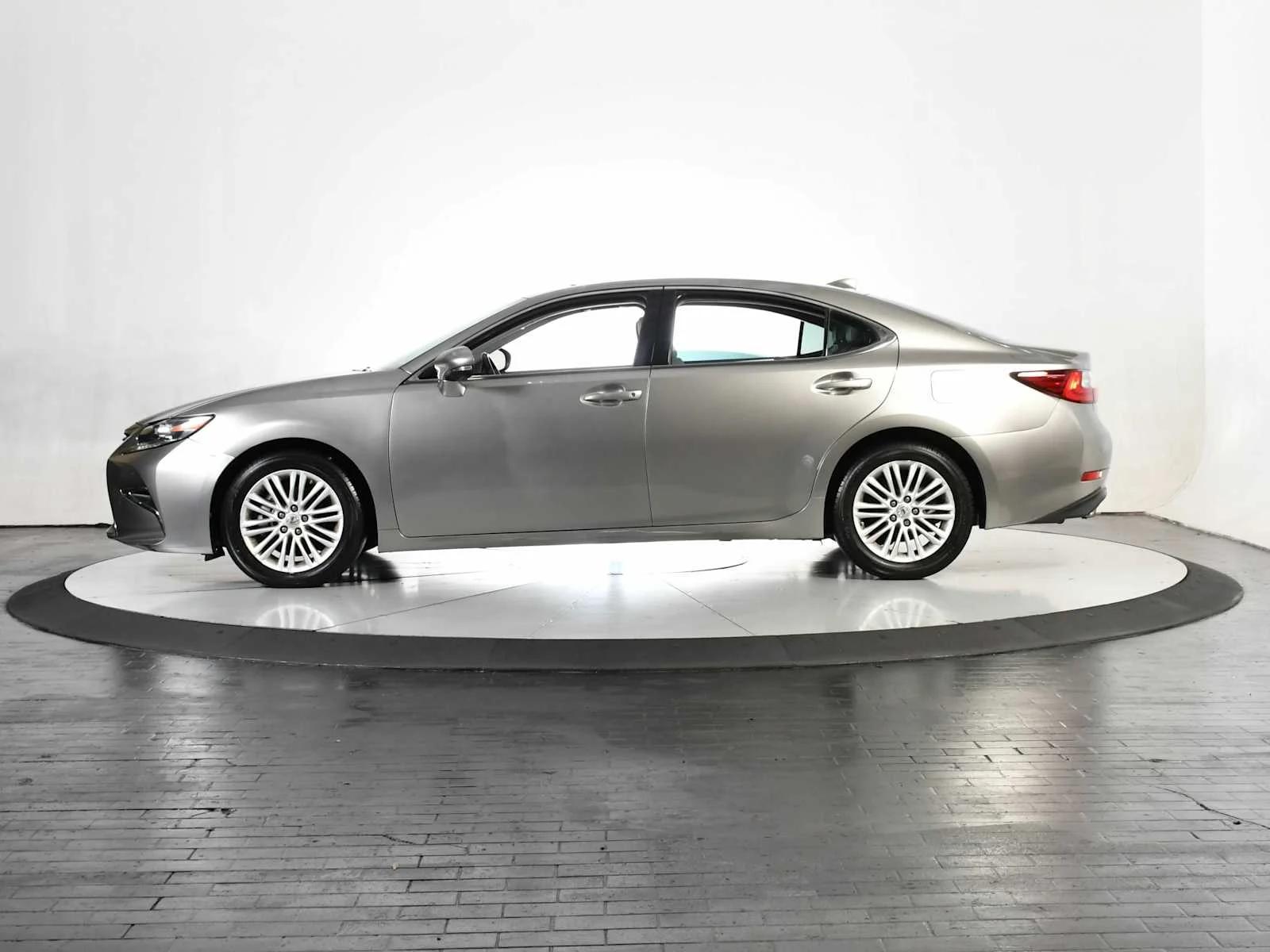 lexus es 2017 58ABK1GG9HU041277 image lexus es 2017 58ABK1GG9HU041277 image