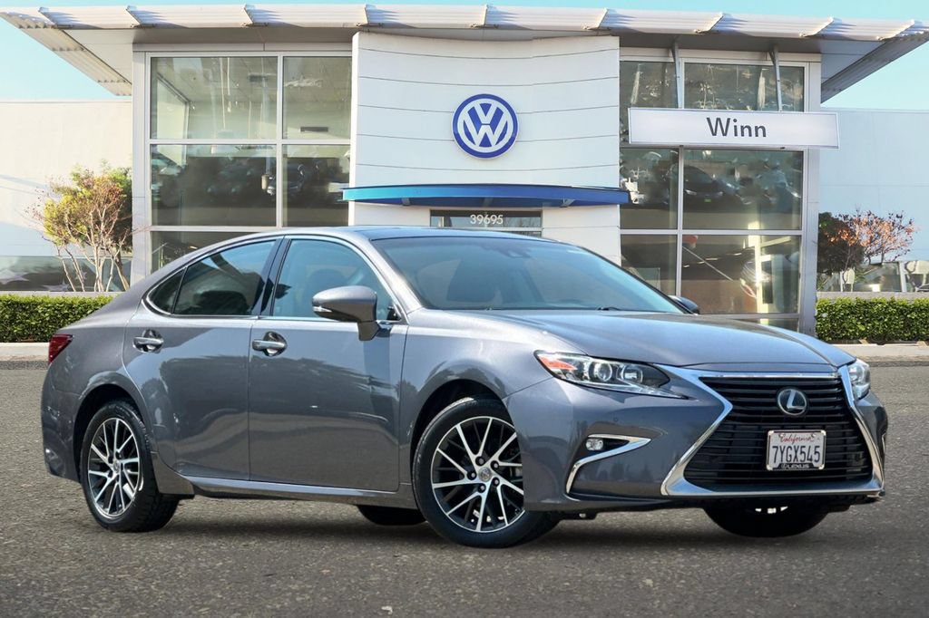lexus es 2017 58ABK1GG5HU063373 image lexus es 2017 58ABK1GG5HU063373 image