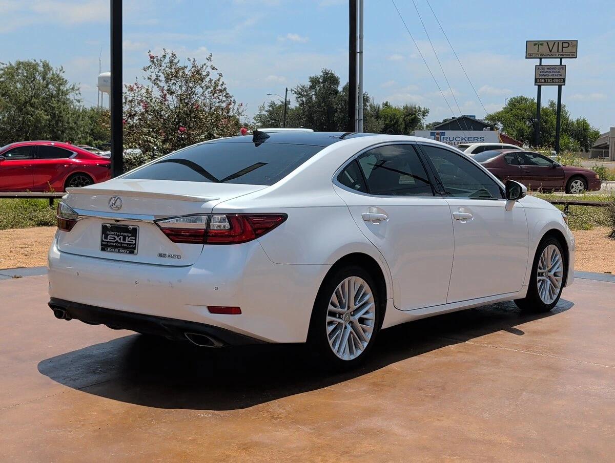 lexus es 2017 58ABK1GG9HU036905 image lexus es 2017 58ABK1GG9HU036905 image