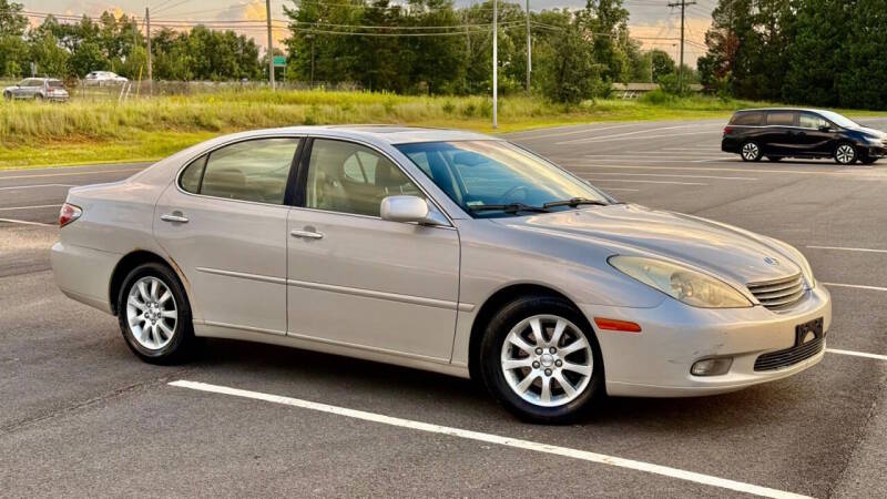 lexus es 2004 JTHBA30G040010665 image lexus es 2004 JTHBA30G040010665 image