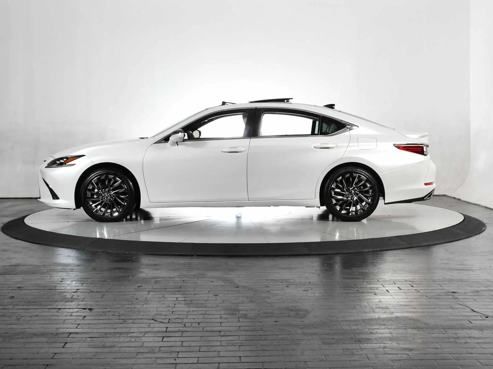 lexus es 2024 58AFZ1B17RU179370 image lexus es 2024 58AFZ1B17RU179370 image