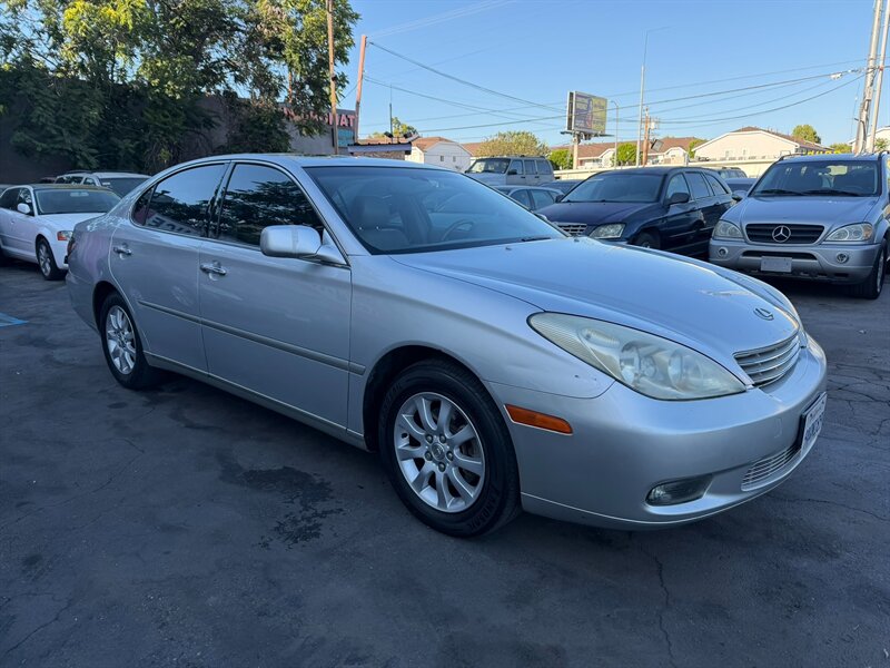 lexus es 2002 JTHBF30G525030525 image lexus es 2002 JTHBF30G525030525 image
