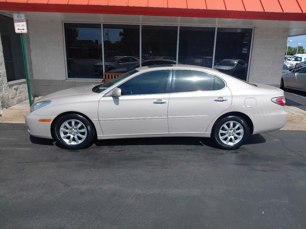 lexus es 2002 JTHBF30G325024089 image lexus es 2002 JTHBF30G325024089 image