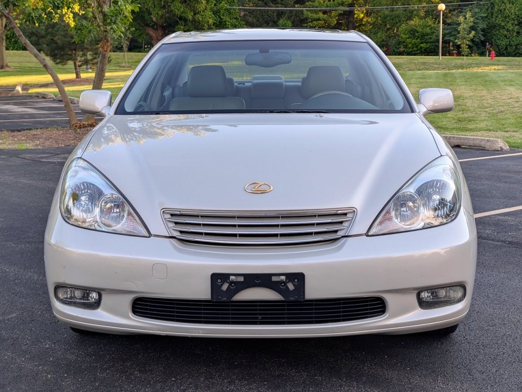 lexus es 2002 JTHBF30G820045775 image lexus es 2002 JTHBF30G820045775 image