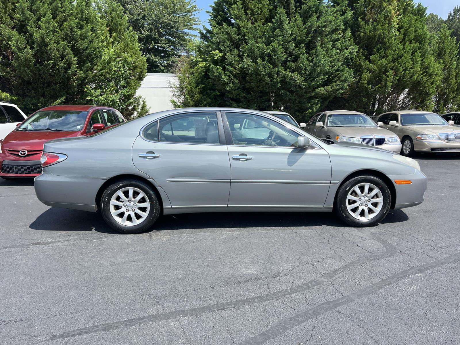 lexus es 2002 JTHBF30GX25000551 image lexus es 2002 JTHBF30GX25000551 image