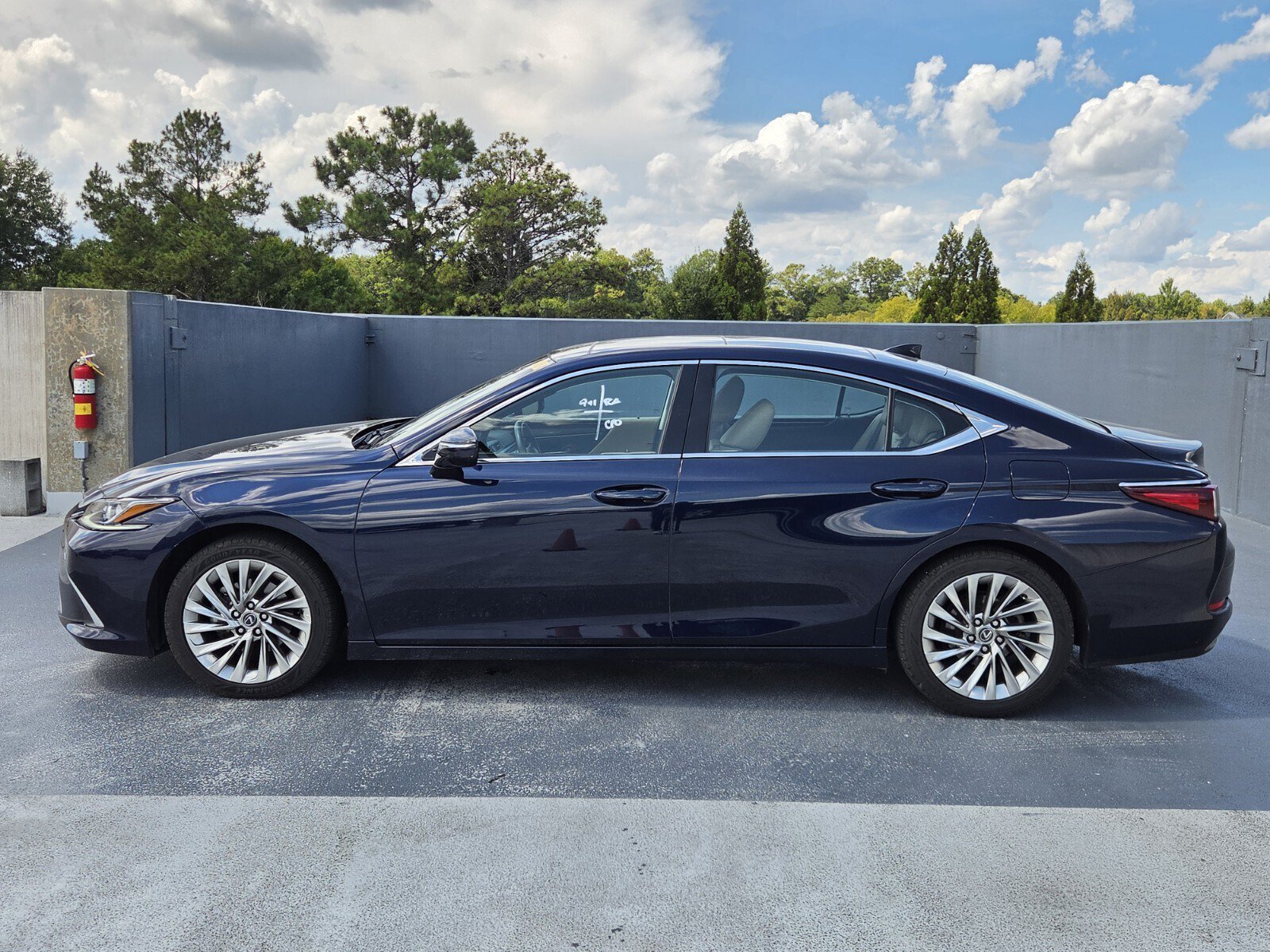 lexus es 2020 58AEZ1B18LU057913 image lexus es 2020 58AEZ1B18LU057913 image