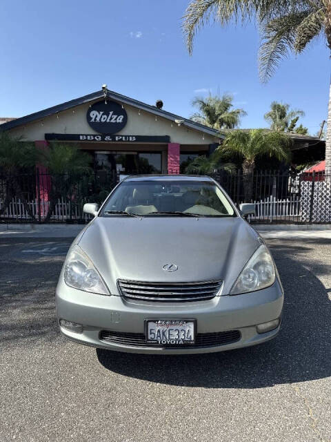 lexus es 2003 JTHBF30G530099813 image lexus es 2003 JTHBF30G530099813 image