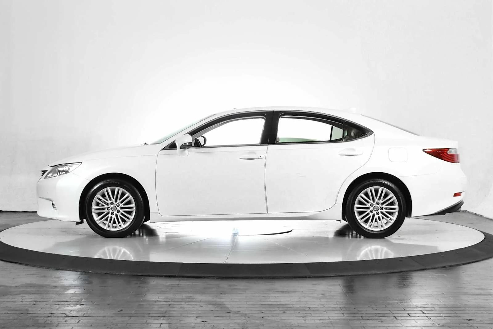 lexus es 2015 JTHBK1GGXF2169210 image lexus es 2015 JTHBK1GGXF2169210 image