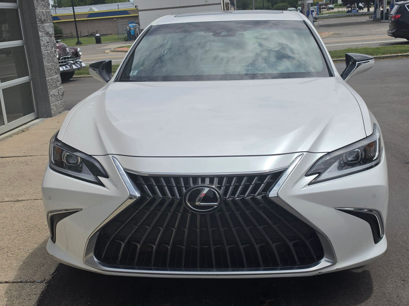 lexus es 2022 58AD11D17NU010049 image lexus es 2022 58AD11D17NU010049 image