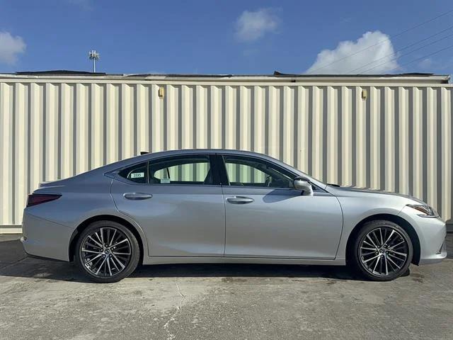 lexus es 2025 58ADZ1B11SU209394 image lexus es 2025 58ADZ1B11SU209394 image