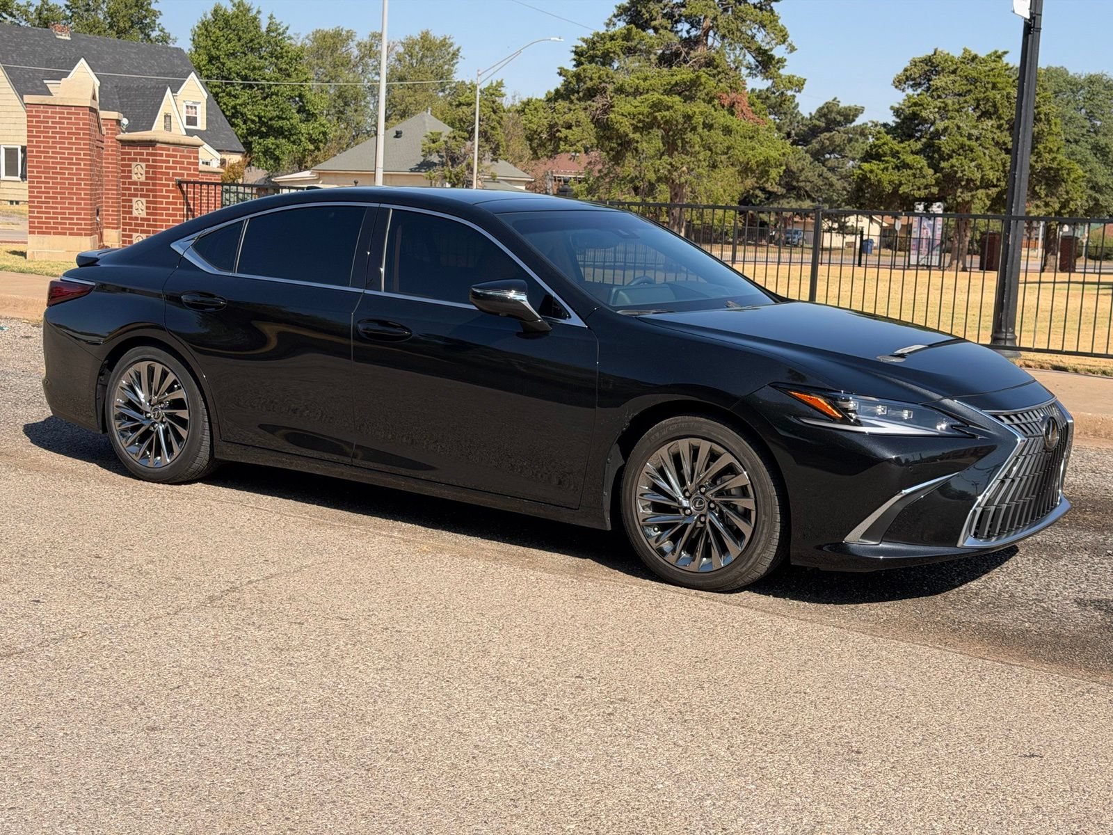lexus es 2025 58AFZ1B12SU201894 image lexus es 2025 58AFZ1B12SU201894 image
