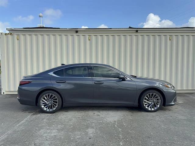 lexus es 2025 58AEZ1B1XSU185634 image lexus es 2025 58AEZ1B1XSU185634 image