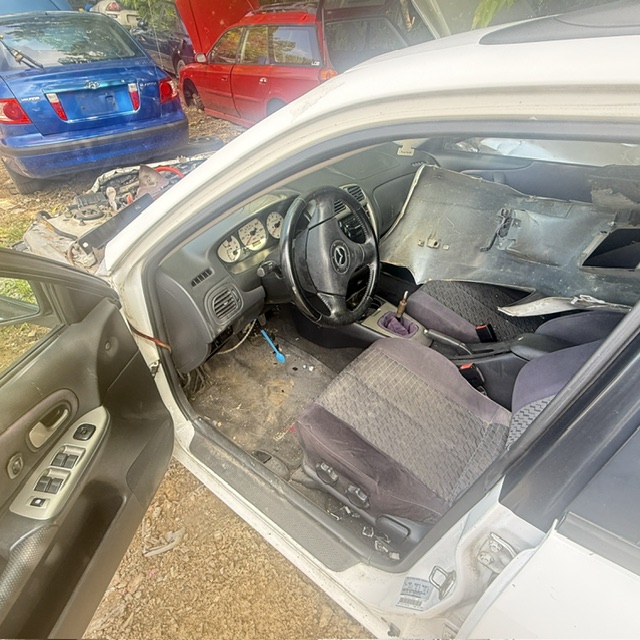 mazda protege5 2002 JM1BJ245221538834 image mazda protege5 2002 JM1BJ245221538834 image