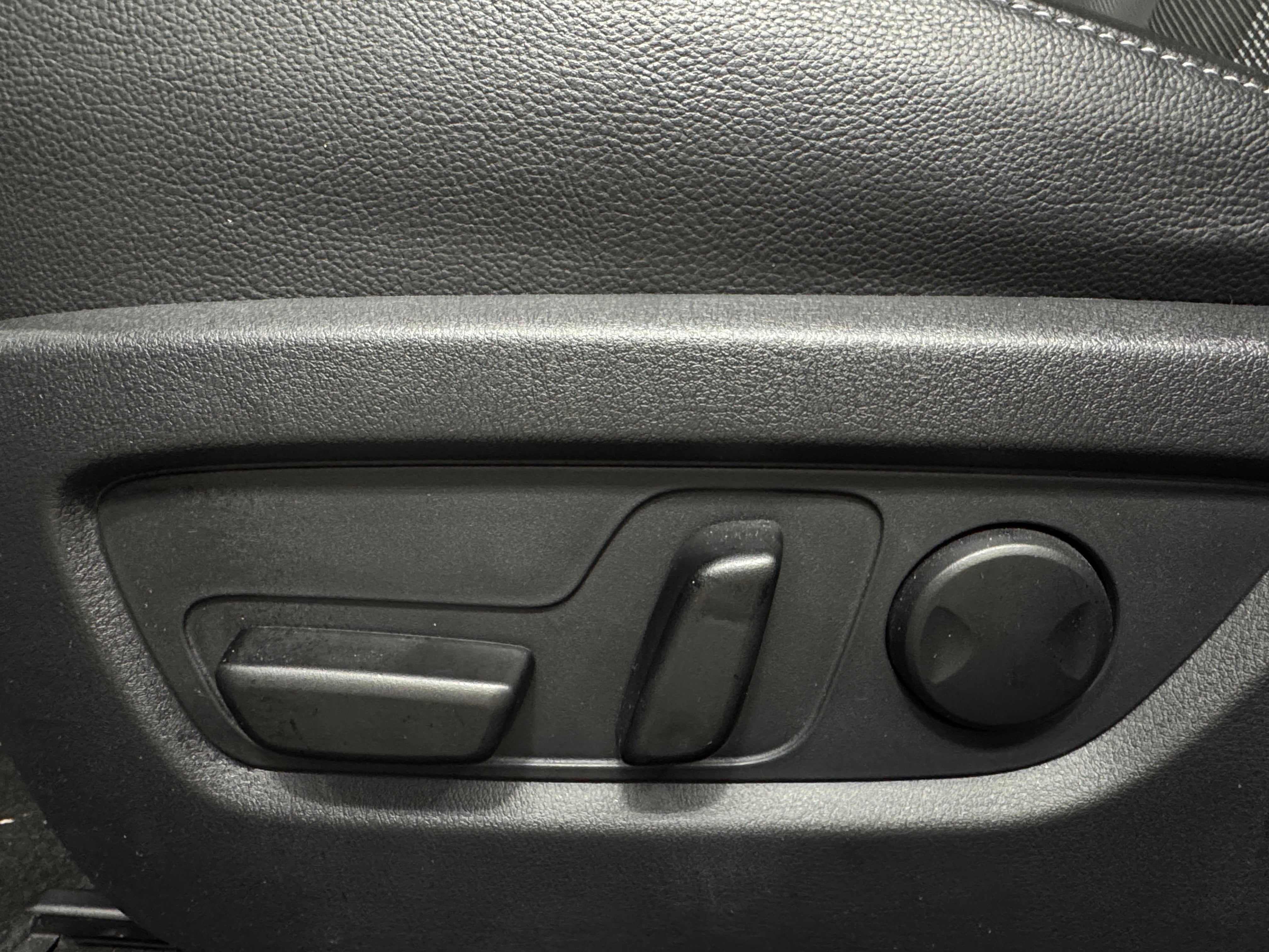 mazda cx-50 2023 7MMVABCMXPN116073 image mazda cx-50 2023 7MMVABCMXPN116073 image