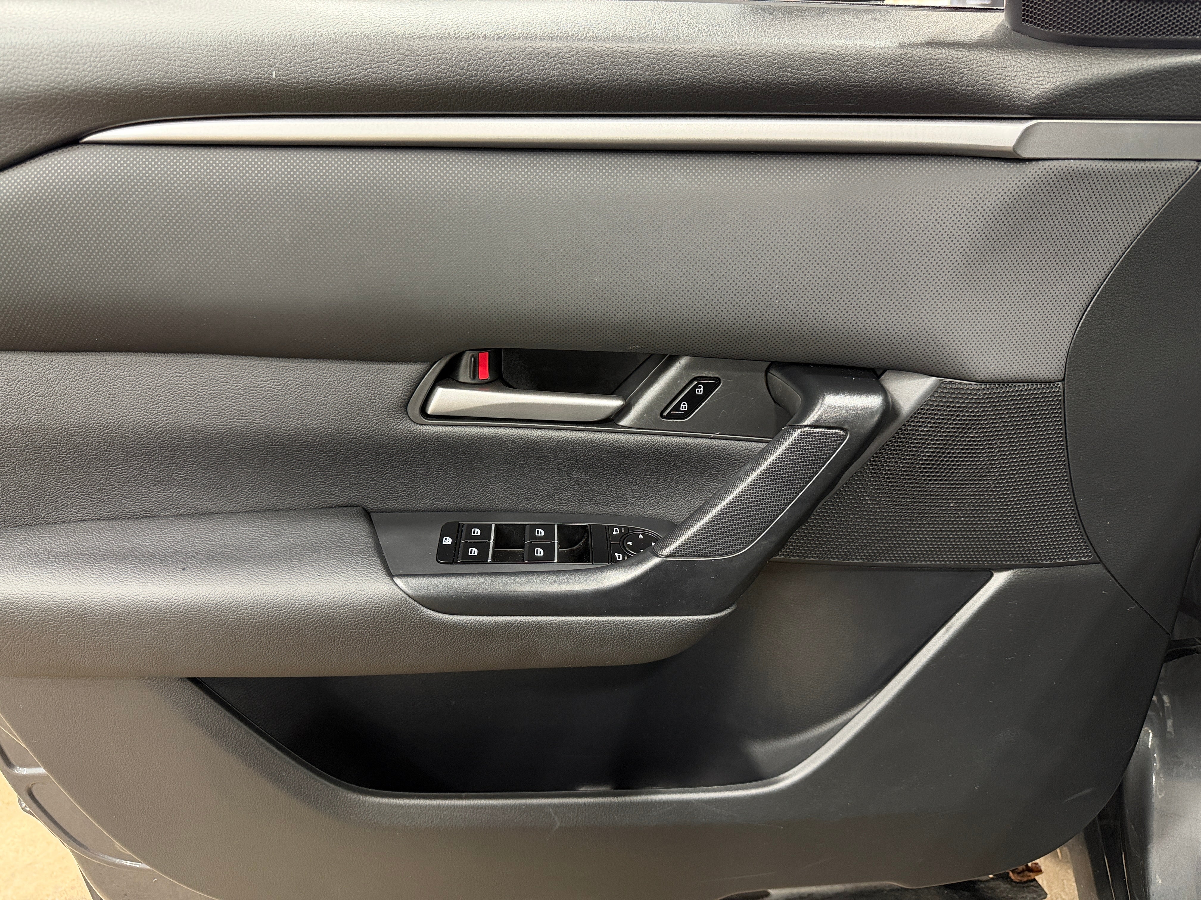 mazda cx-50 2025 7MMVABBM3SN304587 image mazda cx-50 2025 7MMVABBM3SN304587 image