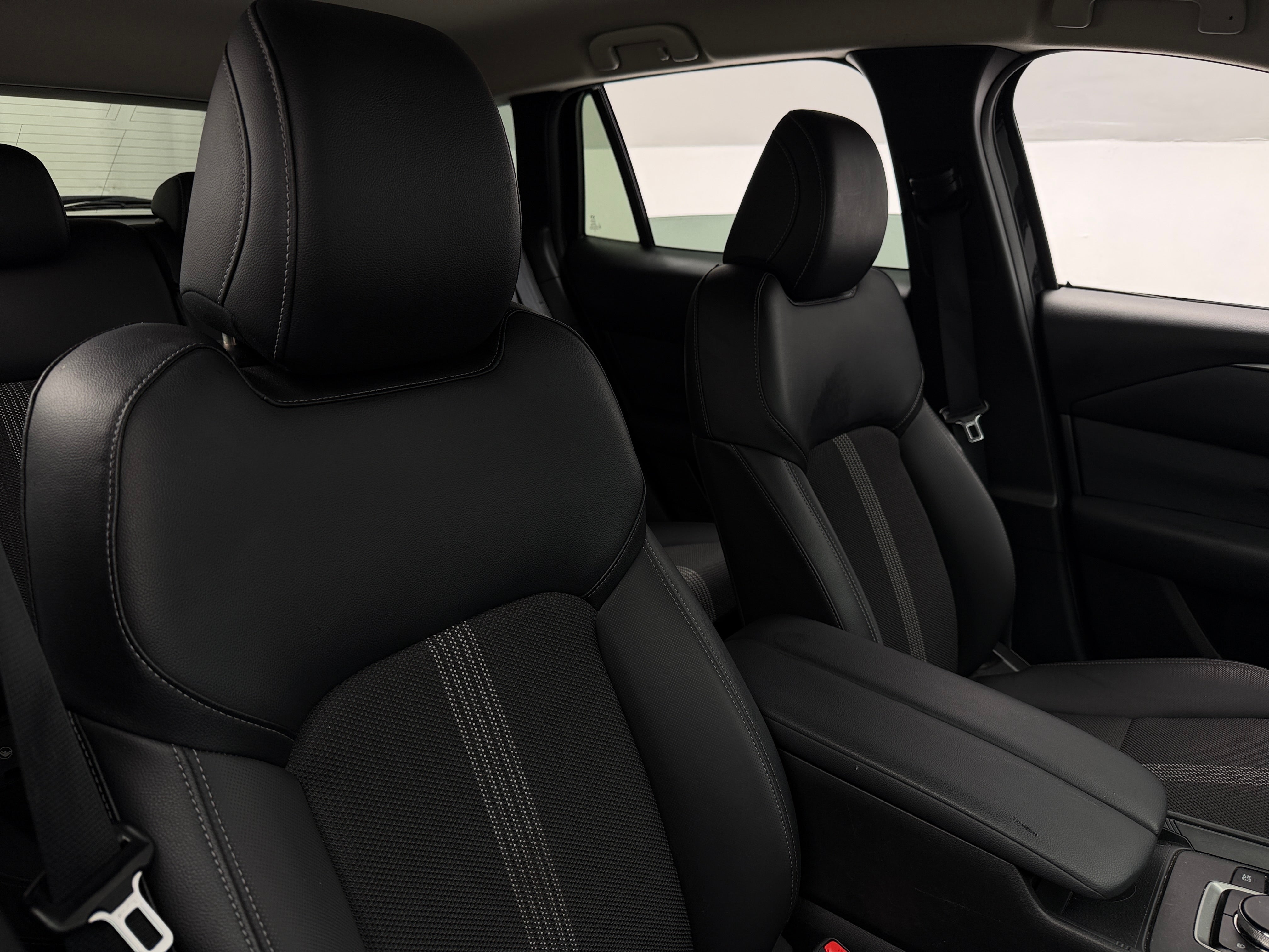 mazda cx-50 2025 7MMVABBM0SN334761 image mazda cx-50 2025 7MMVABBM0SN334761 image