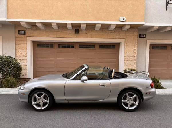 mazda miata 2003 JM1NB353130302342 image mazda miata 2003 JM1NB353130302342 image