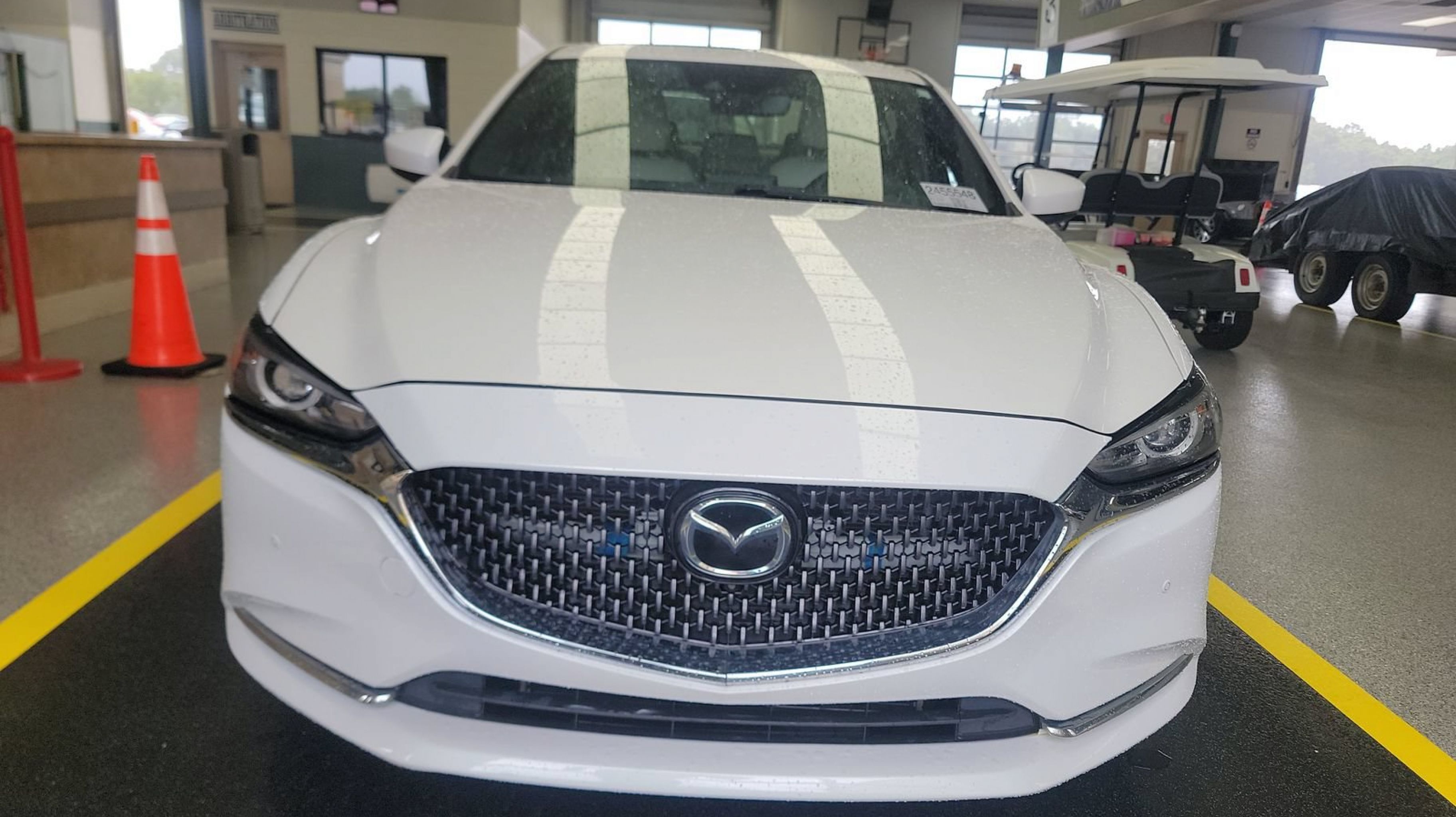 mazda mazda6 2018 JM1GL1XY3J1310291 image mazda mazda6 2018 JM1GL1XY3J1310291 image