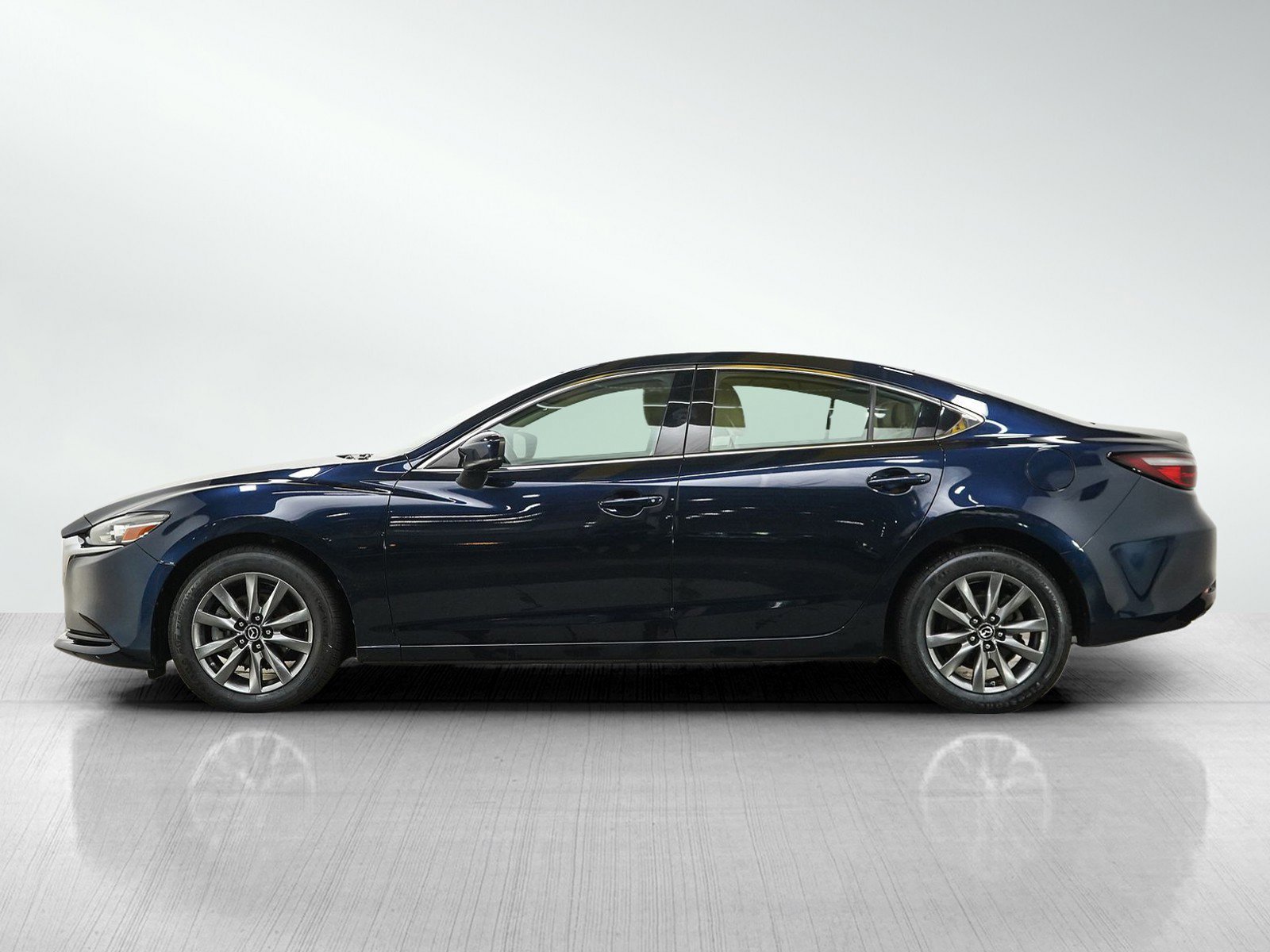 mazda mazda6 2018 JM1GL1UM3J1333085 image mazda mazda6 2018 JM1GL1UM3J1333085 image