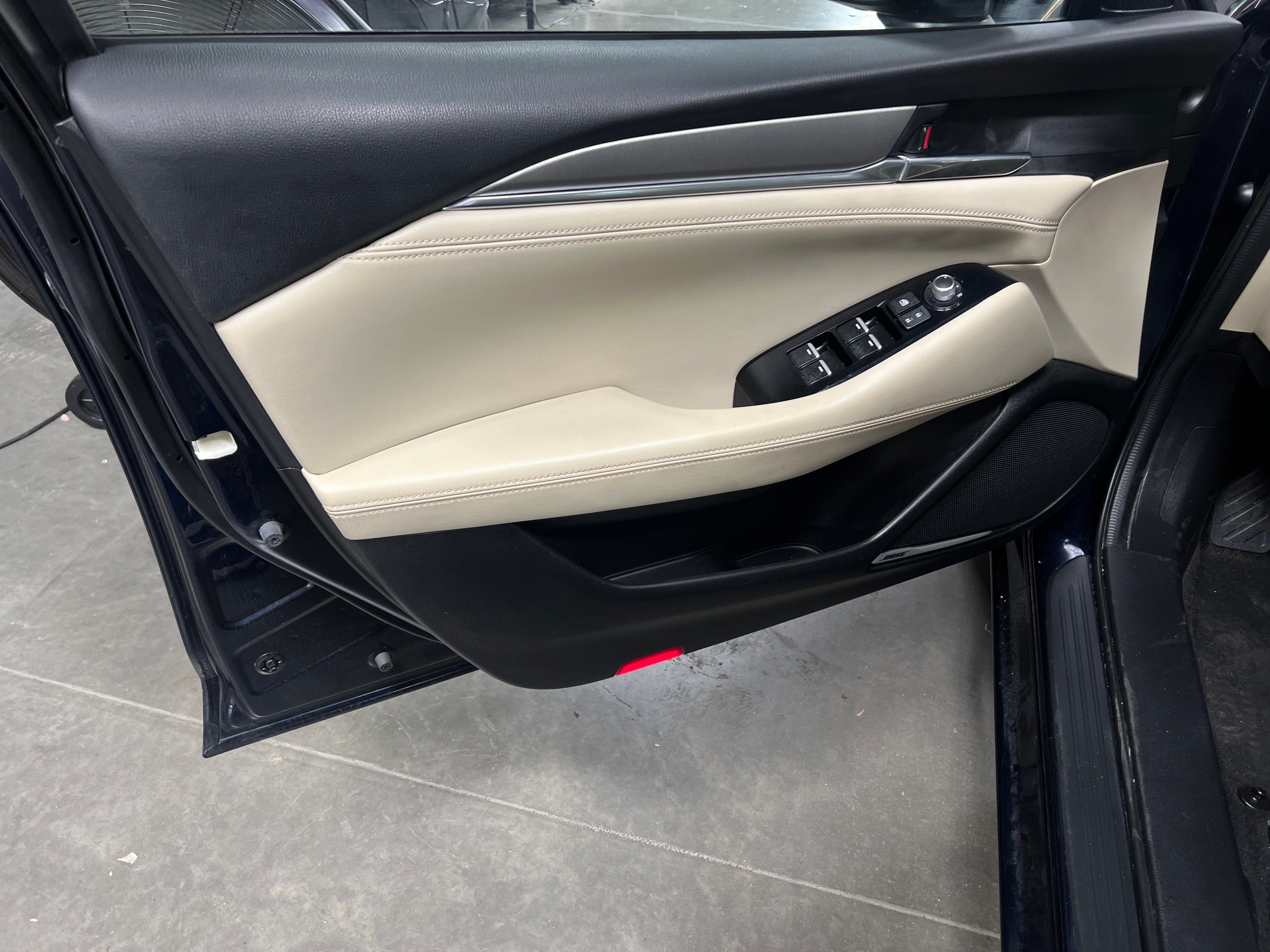 mazda mazda6 2018 JM1GL1TY9J1303190 image mazda mazda6 2018 JM1GL1TY9J1303190 image