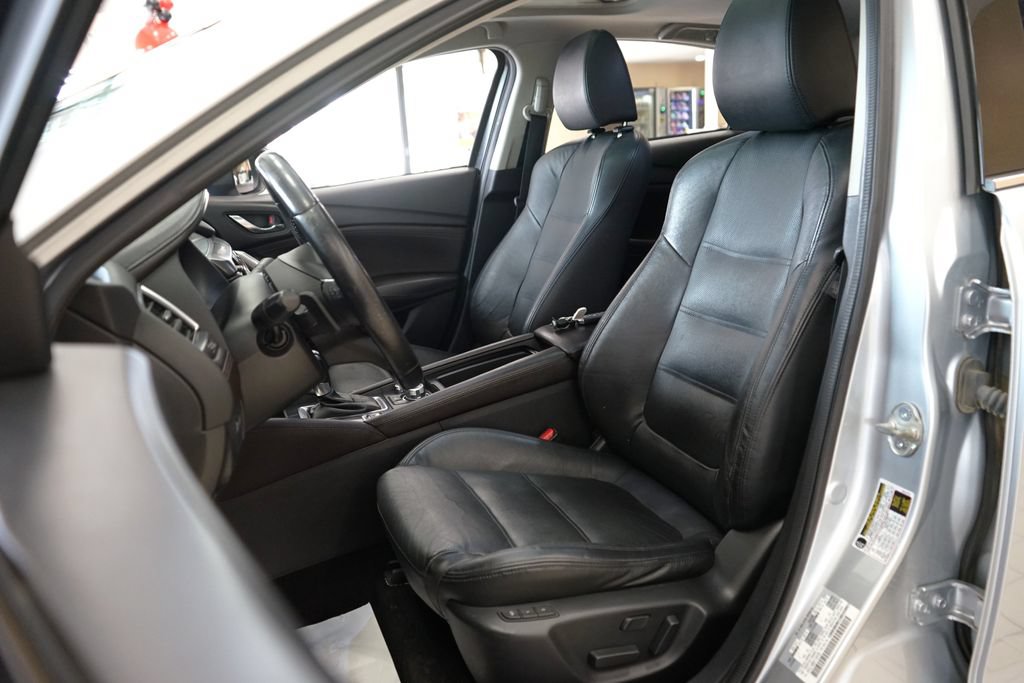 mazda mazda6 2017 JM1GL1W56H1148156 image mazda mazda6 2017 JM1GL1W56H1148156 image