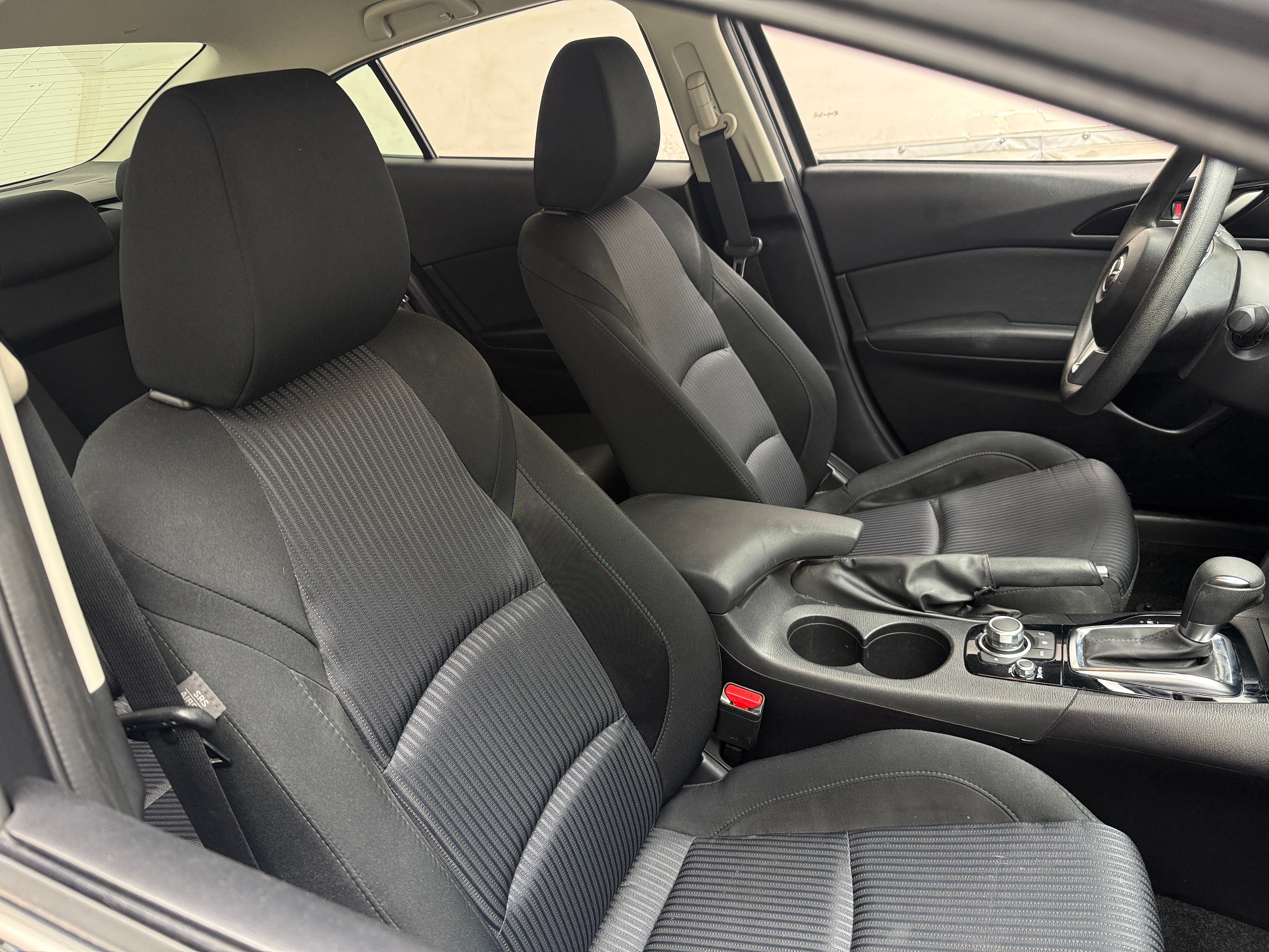 mazda mazda3 2016 3MZBM1U7XGM309960 image mazda mazda3 2016 3MZBM1U7XGM309960 image