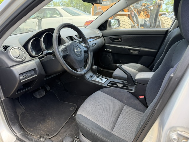 mazda mazda3 2008 JM1BK12F681876619 image mazda mazda3 2008 JM1BK12F681876619 image