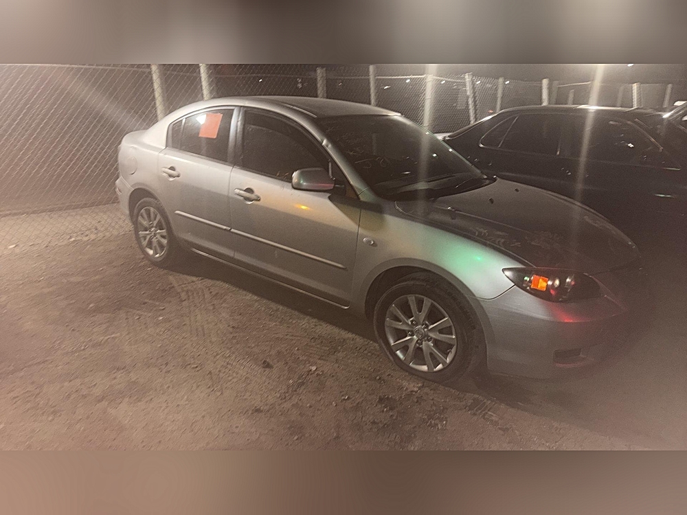 mazda mazda3 2007 JM1BK32GX71697728 image mazda mazda3 2007 JM1BK32GX71697728 image