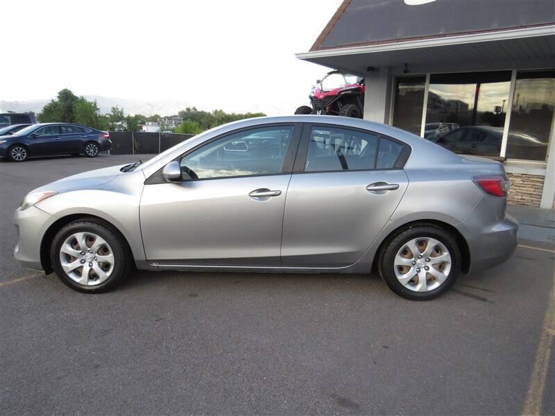 mazda mazda3 2012 JM1BL1UF5C1525994 image mazda mazda3 2012 JM1BL1UF5C1525994 image