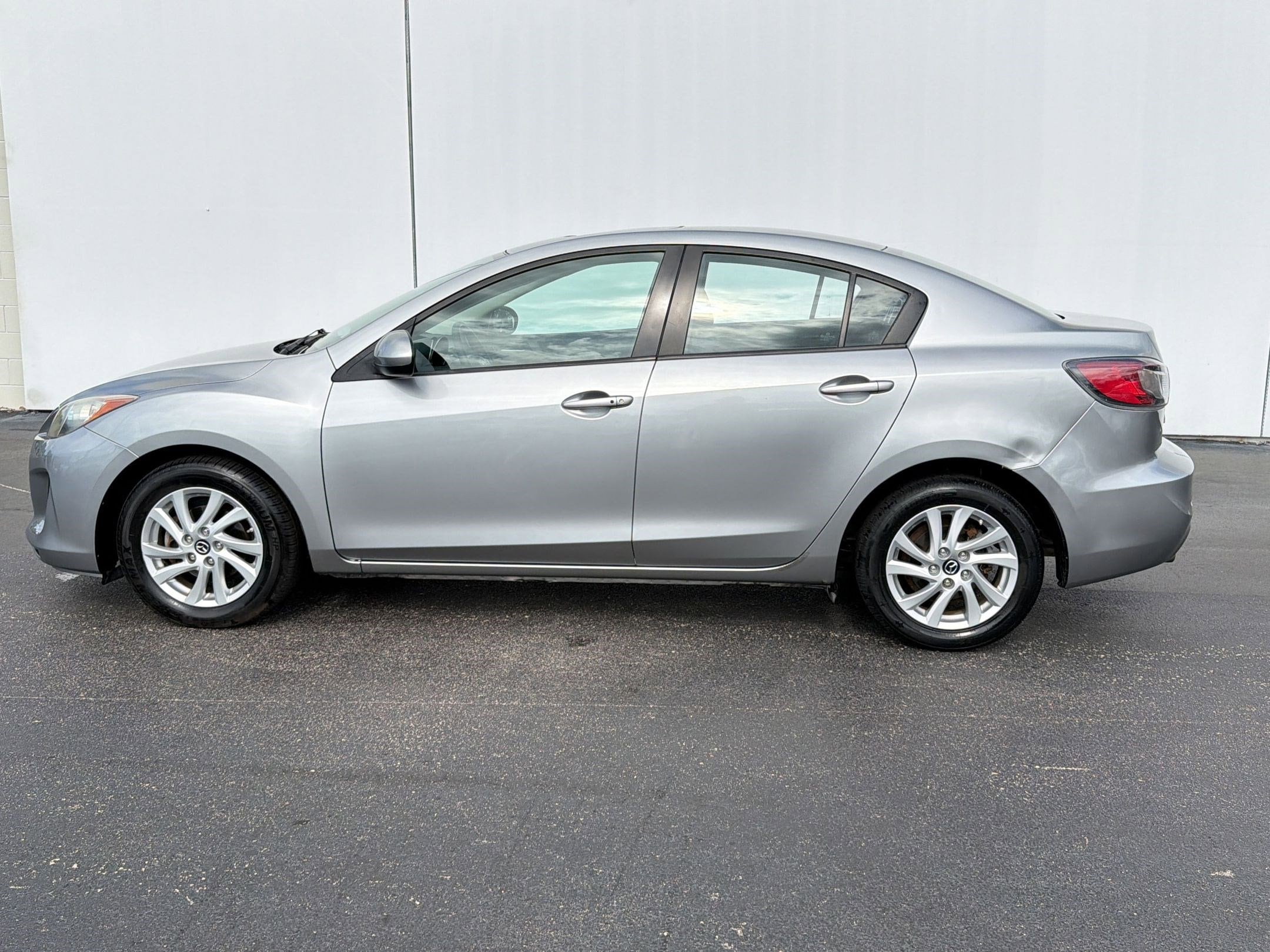 mazda mazda3 2013 JM1BL1VP8D1835842 image mazda mazda3 2013 JM1BL1VP8D1835842 image