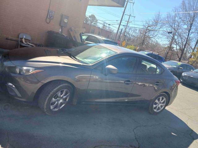 mazda mazda3 2014 3MZBM1U75EM105550 image mazda mazda3 2014 3MZBM1U75EM105550 image
