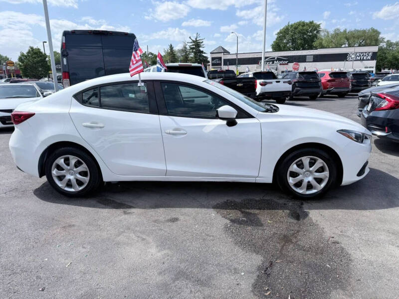 mazda mazda3 2015 3MZBM1U72FM165464 image mazda mazda3 2015 3MZBM1U72FM165464 image