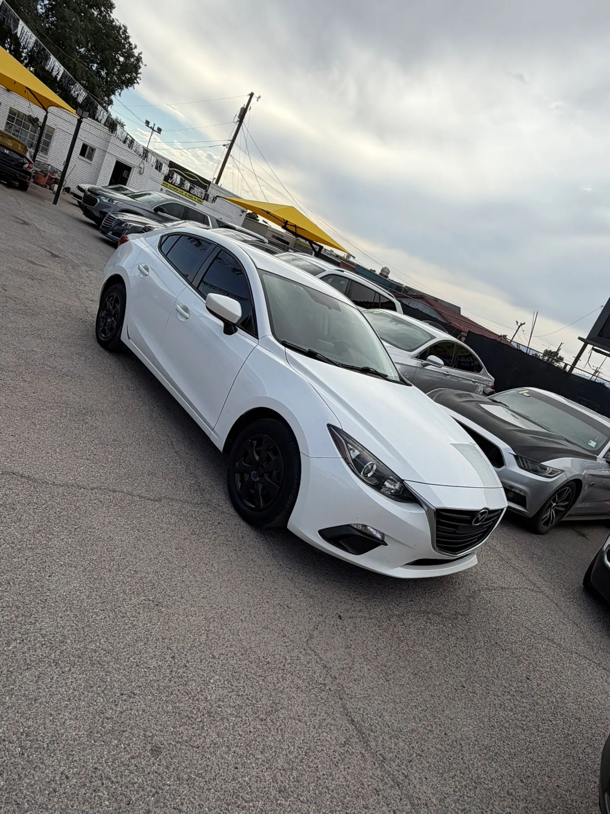 mazda mazda3 2015 3MZBM1U79FM173643 image mazda mazda3 2015 3MZBM1U79FM173643 image