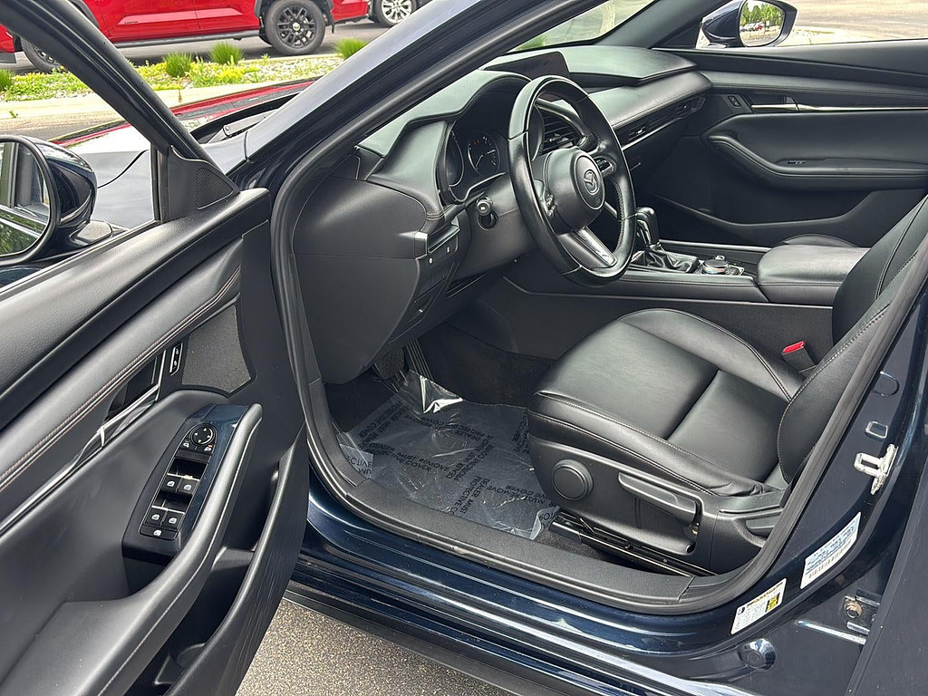 mazda mazda3 2019 JM1BPBJMXK1145707 image mazda mazda3 2019 JM1BPBJMXK1145707 image