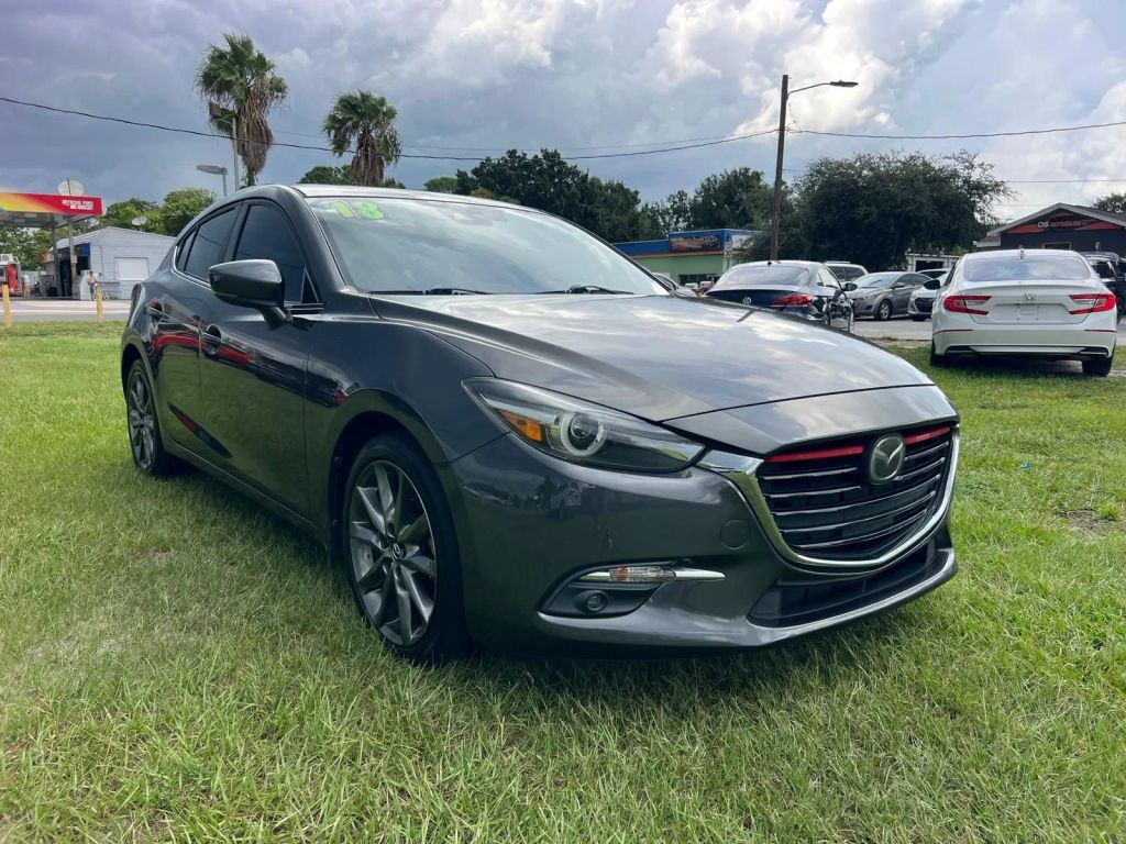 mazda mazda3 2018 3MZBN1M37JM182652 image mazda mazda3 2018 3MZBN1M37JM182652 image