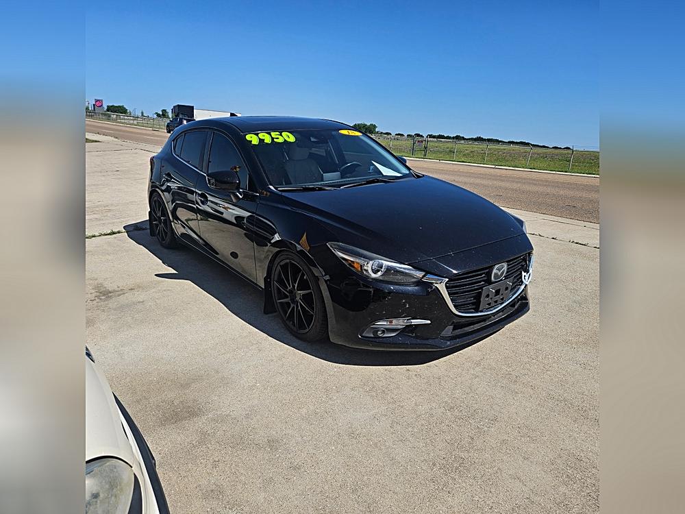 mazda mazda3 2018 3MZBN1M35JM224865 image mazda mazda3 2018 3MZBN1M35JM224865 image
