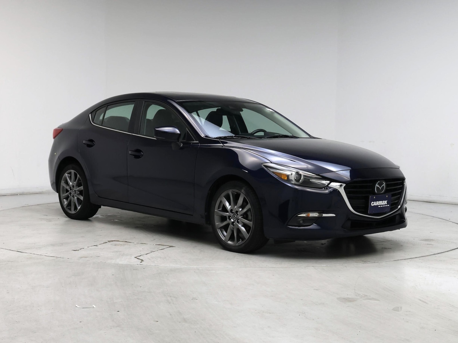 mazda mazda3 2018 3MZBN1W37JM211953 image mazda mazda3 2018 3MZBN1W37JM211953 image