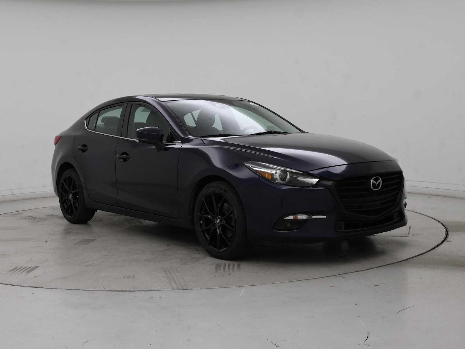 mazda mazda3 2018 3MZBN1W32JM163083 image mazda mazda3 2018 3MZBN1W32JM163083 image