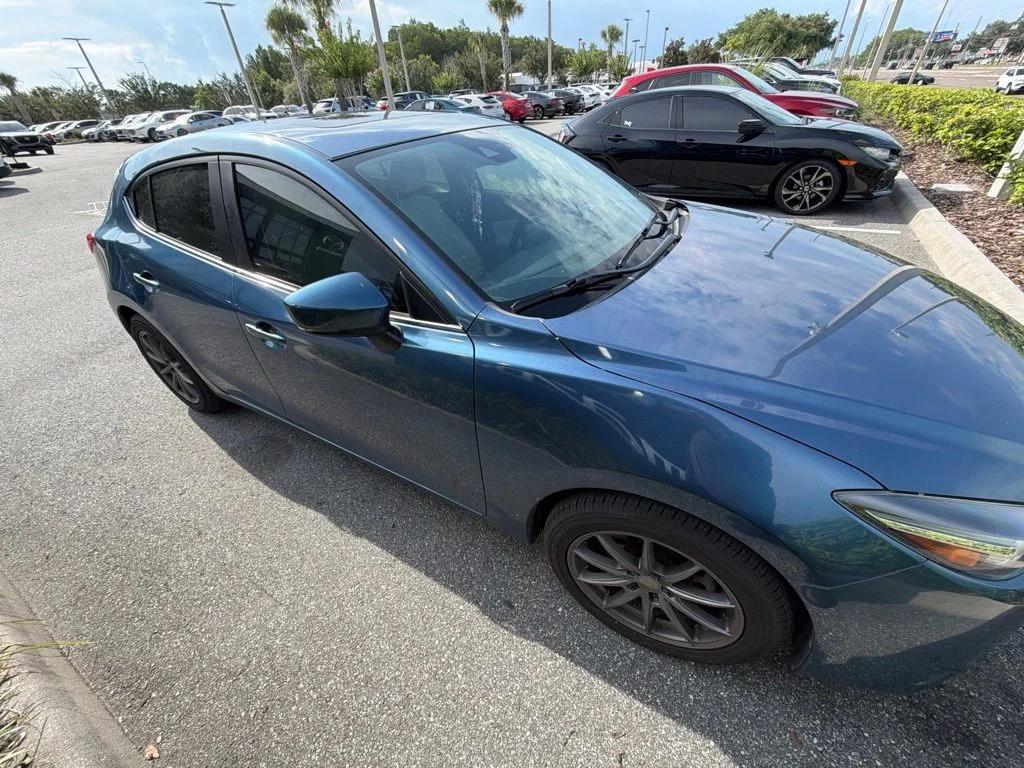 mazda mazda3 2018 3MZBN1M32JM271383 image mazda mazda3 2018 3MZBN1M32JM271383 image