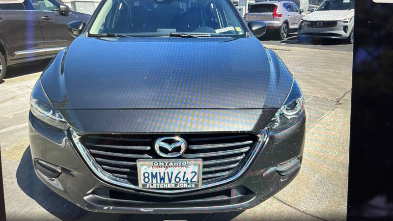 mazda mazda3 2017 3MZBN1V76HM124074 image mazda mazda3 2017 3MZBN1V76HM124074 image