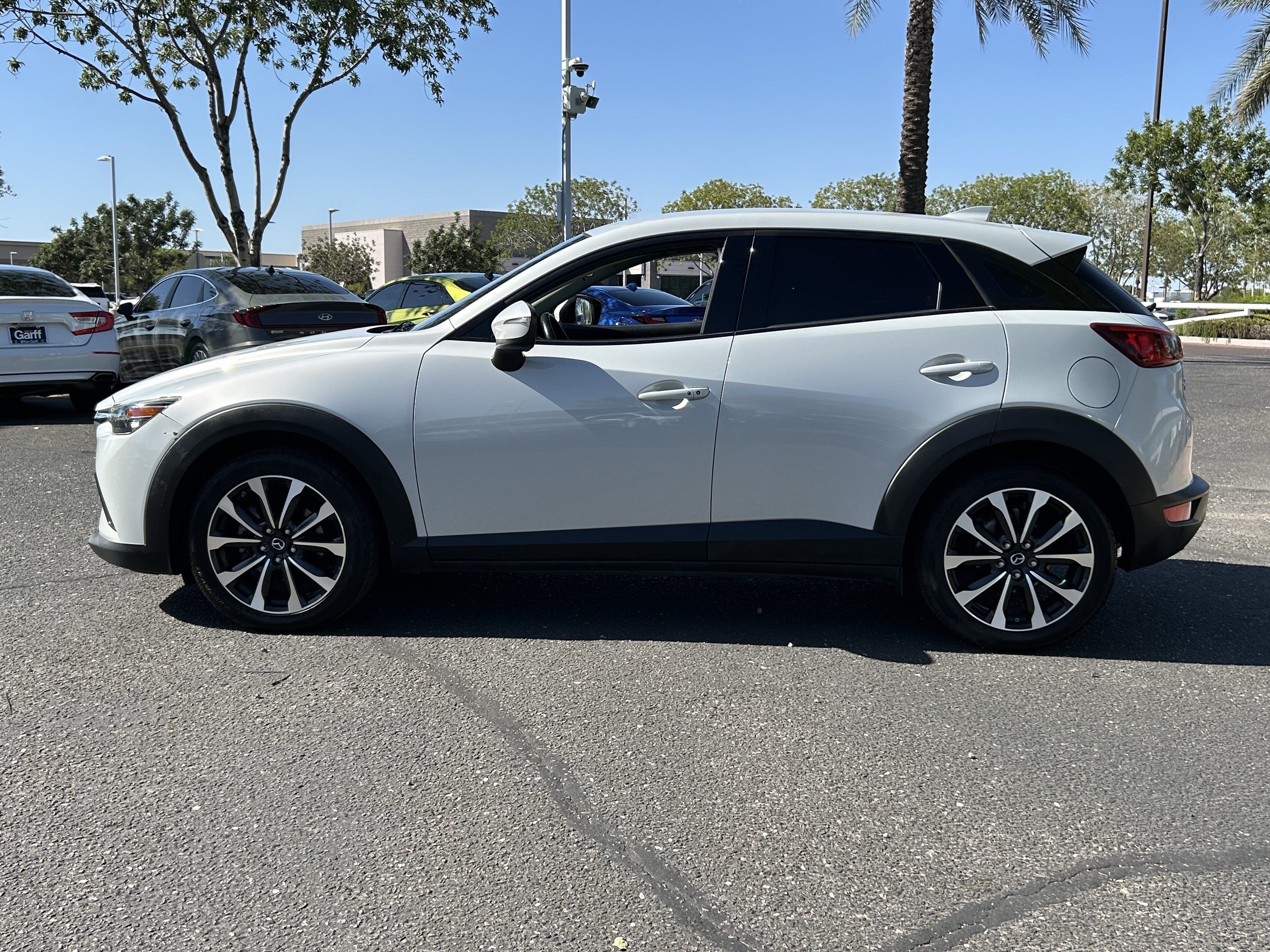 mazda cx-3 2019 JM1DKFC75K0414028 image mazda cx-3 2019 JM1DKFC75K0414028 image