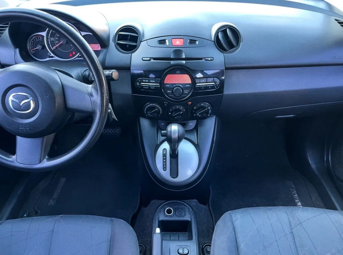 mazda mazda2 2011 JM1DE1HY7B0125499 image mazda mazda2 2011 JM1DE1HY7B0125499 image