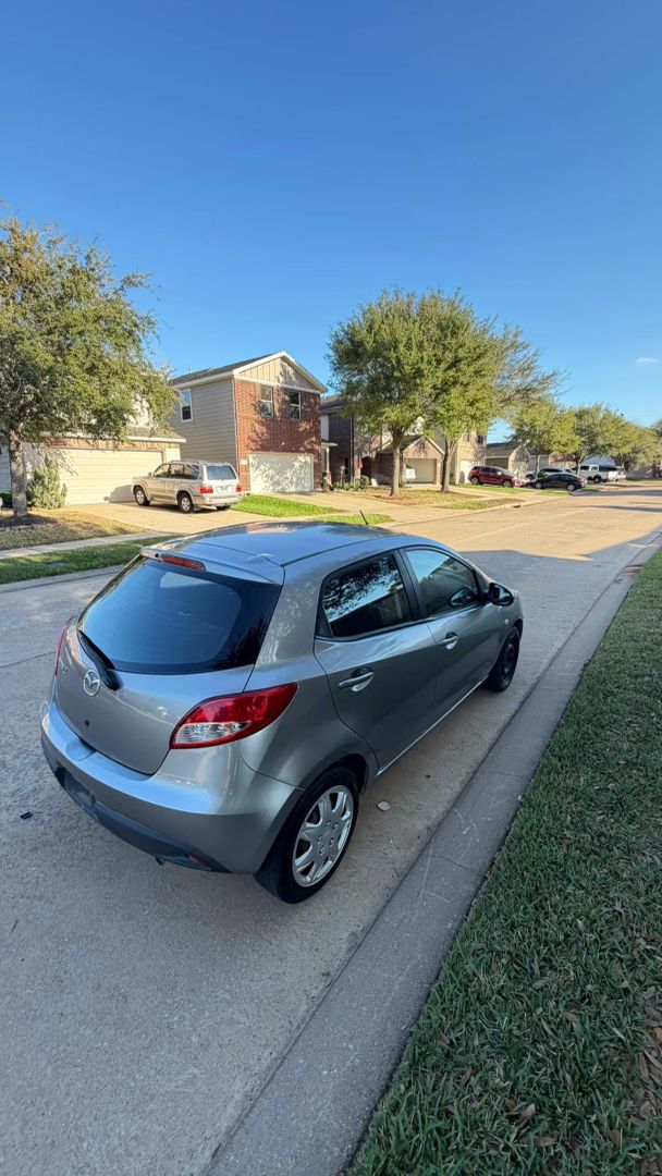 mazda mazda2 2014 JM1DE1KY6E0172455 image mazda mazda2 2014 JM1DE1KY6E0172455 image