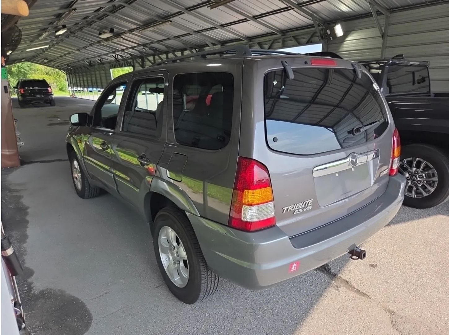 mazda tribute 2002 4F2YU08112KM29627 image mazda tribute 2002 4F2YU08112KM29627 image