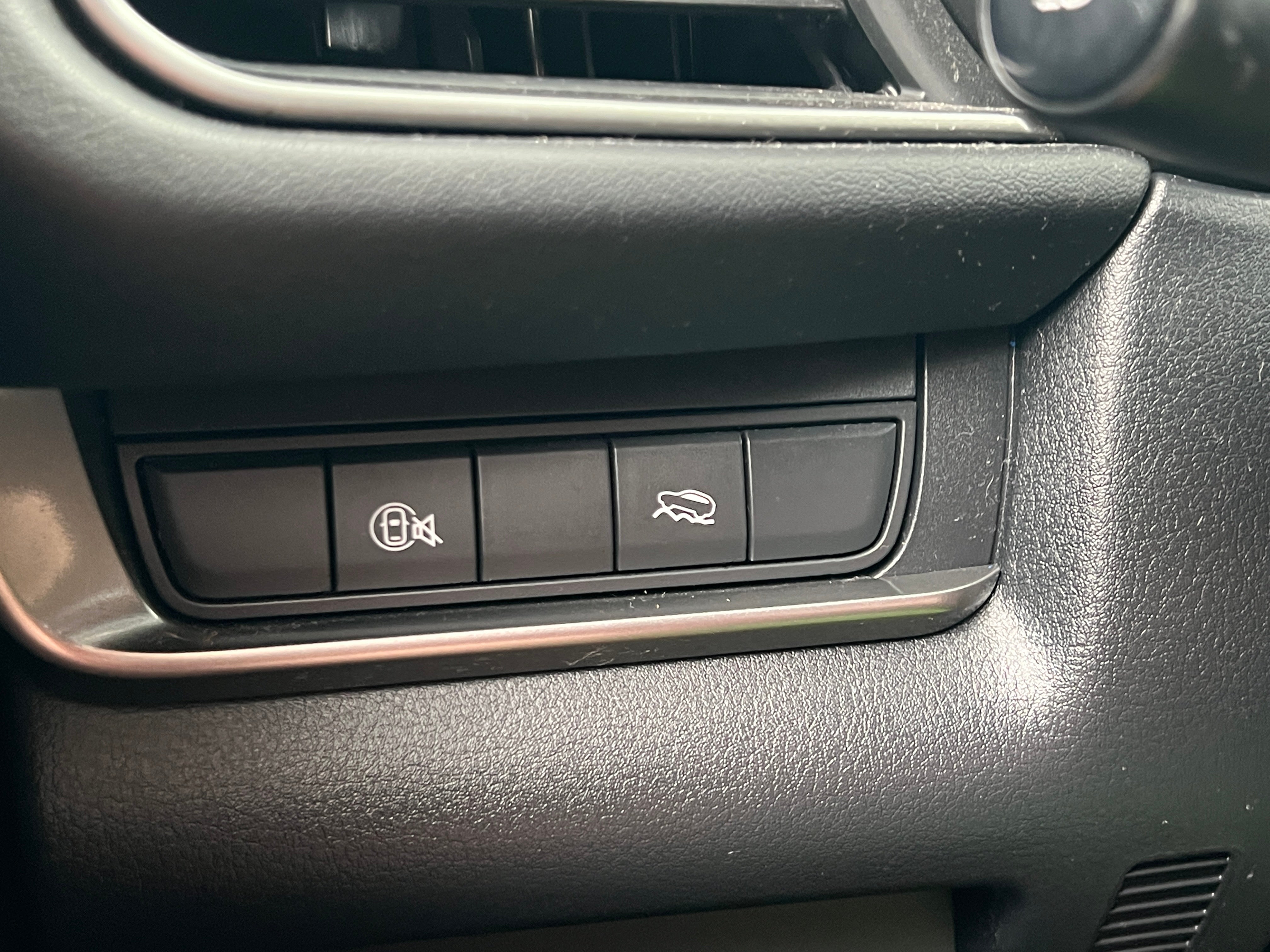 mazda cx-30 2024 3MVDMBAM0RM686357 image mazda cx-30 2024 3MVDMBAM0RM686357 image