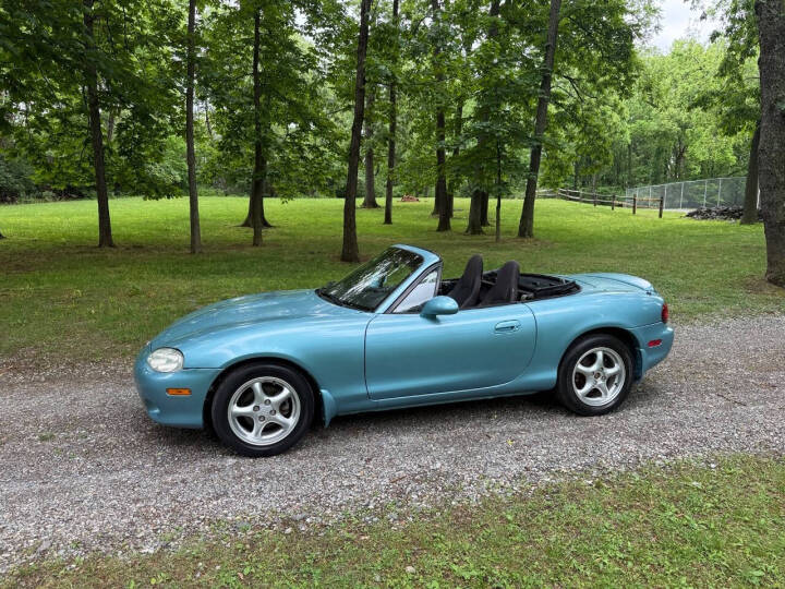 mazda mx-5 2001 JM1NB353710211282 image mazda mx-5 2001 JM1NB353710211282 image